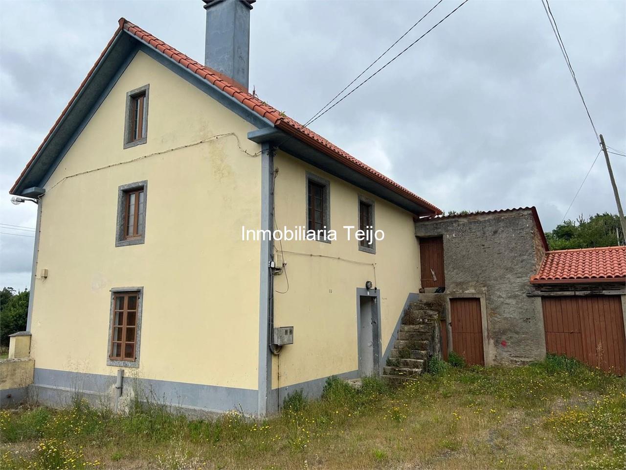 Foto 2 SE VENDE CASA DE PIEDRA EN MOECHE