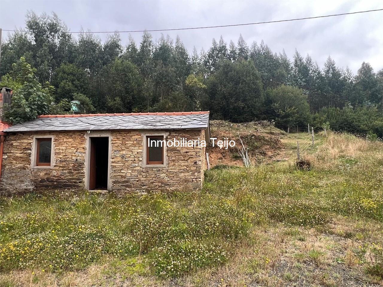 Foto 5 SE VENDE CASA DE PIEDRA EN MOECHE