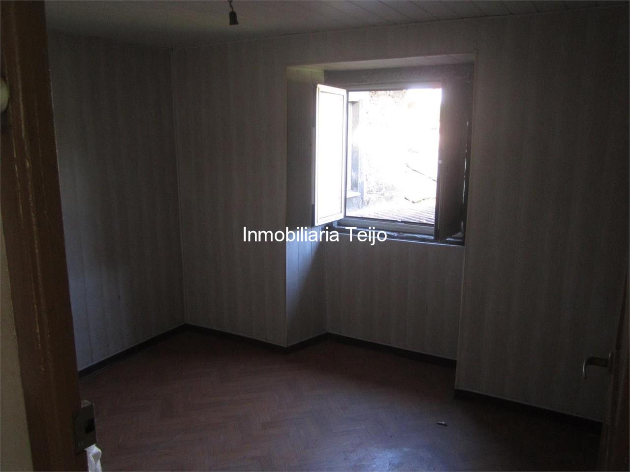 Foto 12 SE VENDE CASA DE PIEDRA EN MONFERO