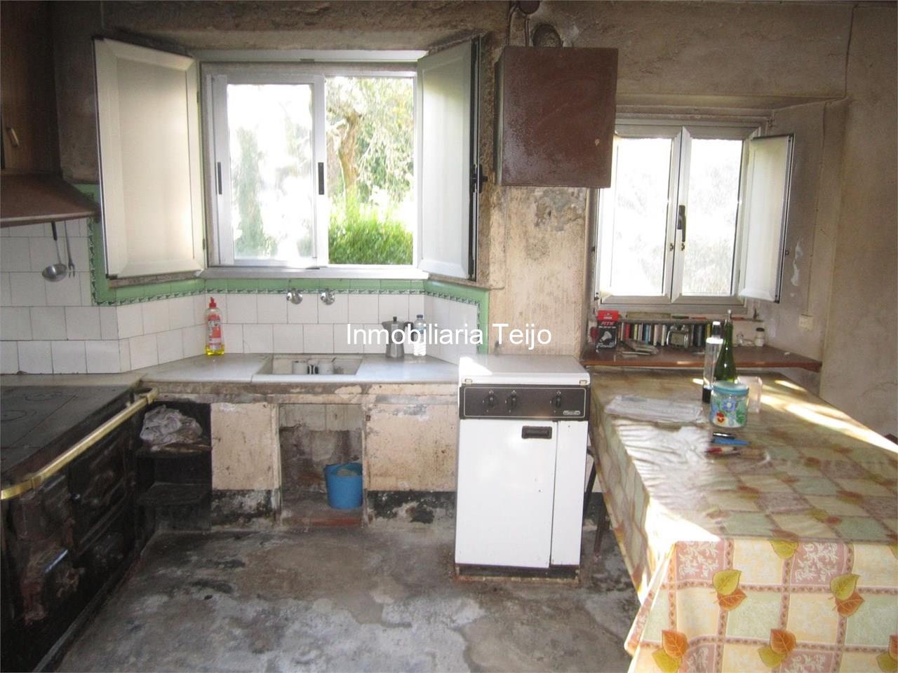 Foto 18 SE VENDE CASA DE PIEDRA EN MONFERO