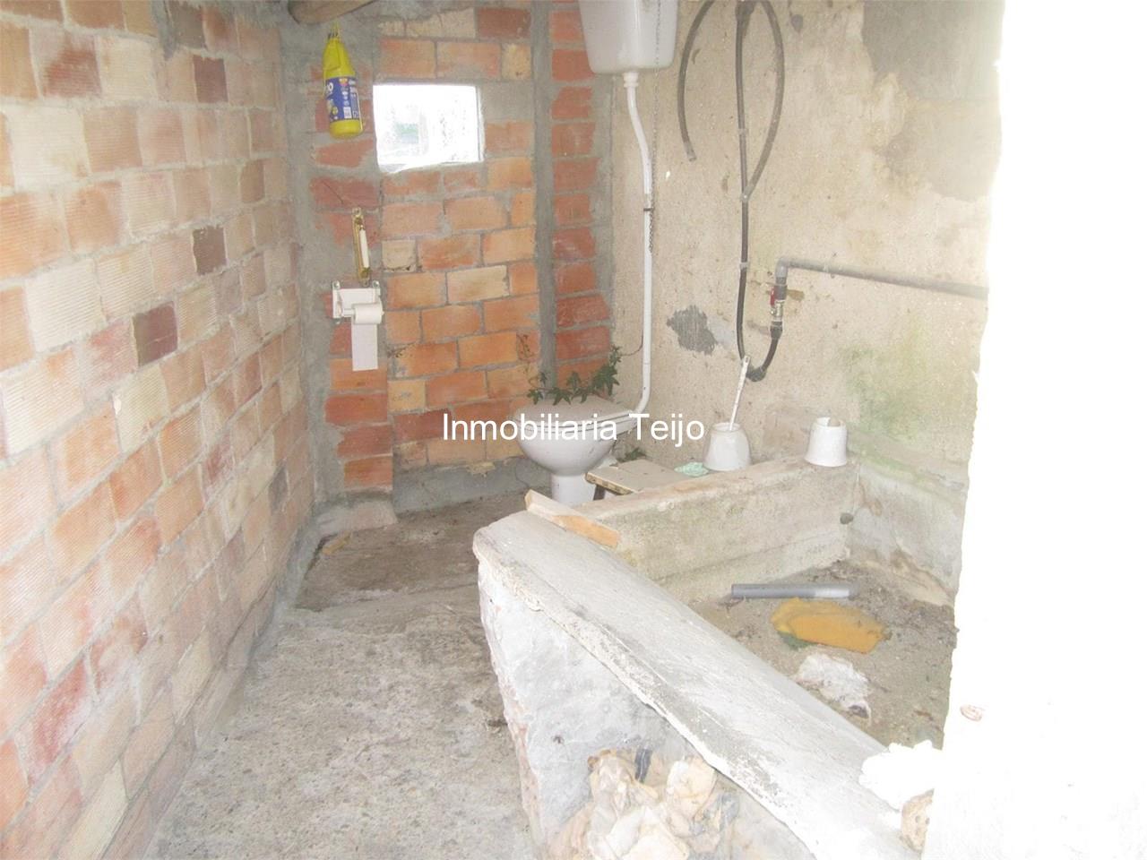Foto 29 SE VENDE CASA DE PIEDRA EN MONFERO