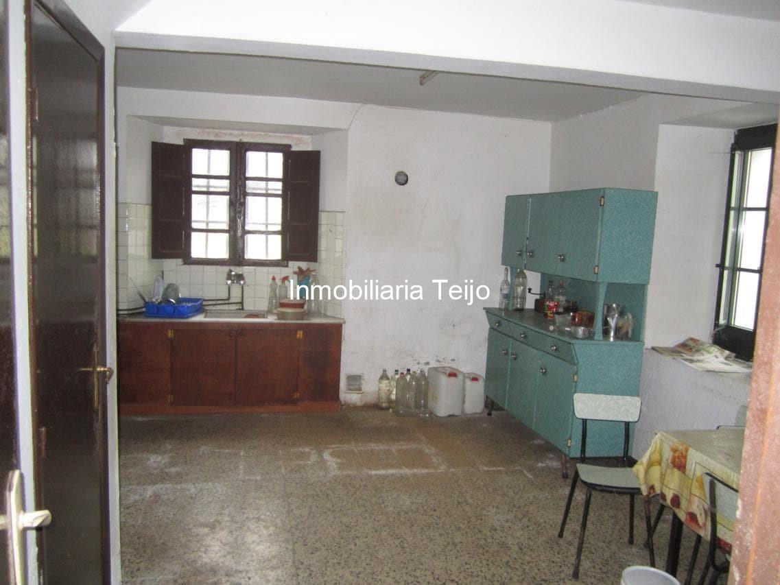 Foto 3 SE VENDE CASA DE PIEDRA EN OZA DOS RIOS