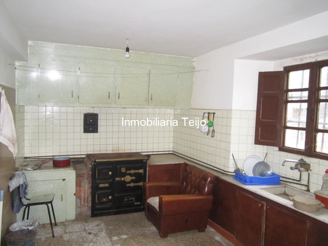 Foto 4 SE VENDE CASA DE PIEDRA EN OZA DOS RIOS