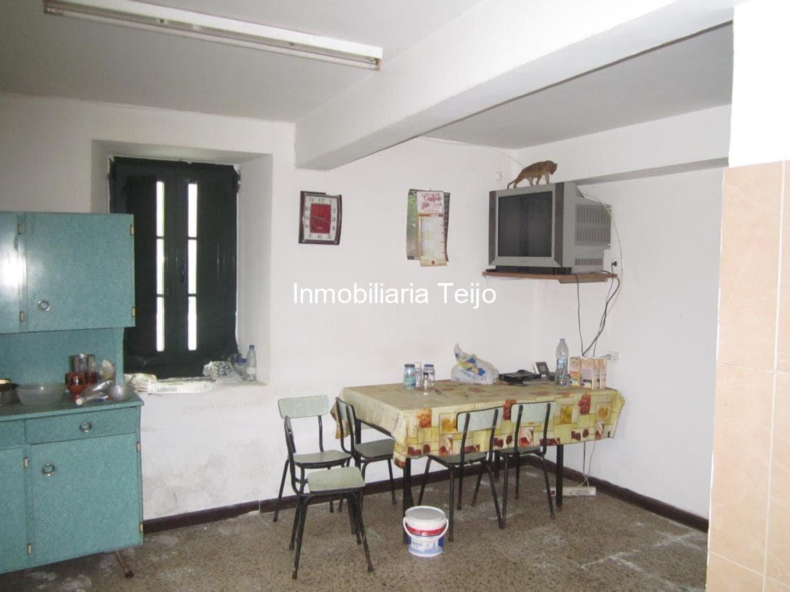 Foto 5 SE VENDE CASA DE PIEDRA EN OZA DOS RIOS