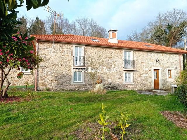 SE VENDE CASA DE PIEDRA EN PEDROSO - Narón