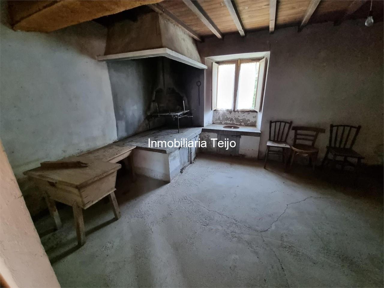 Foto 10 SE VENDE CASA DE PIEDRA EN SAN SADURNIÑO