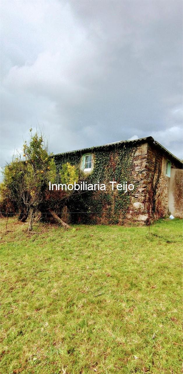 Foto 1 SE VENDE CASA DE PIEDRA EN SEDES- NARÓN