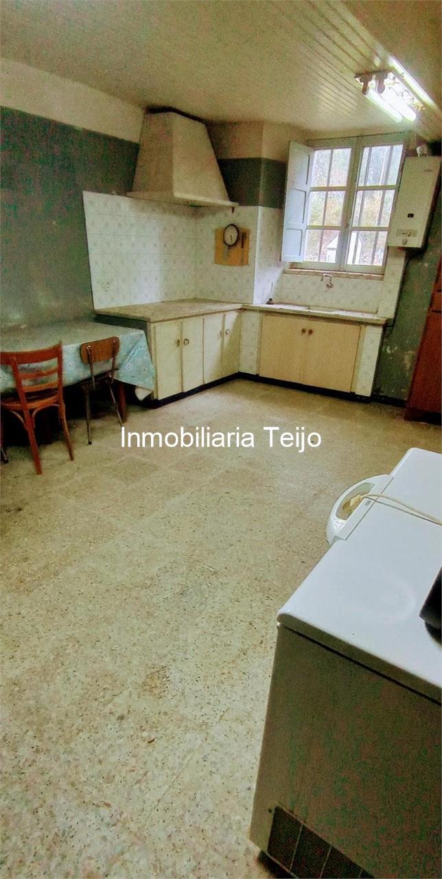 Foto 9 SE VENDE CASA DE PIEDRA EN SEDES- NARÓN