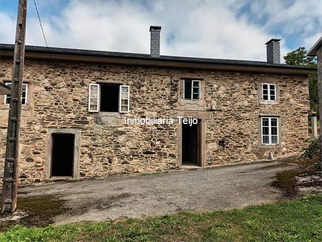 SE VENDE CASA DE PIEDRA EN SOMOZAS PARA REHABILITACIÓN INTERIOR - As Somozas