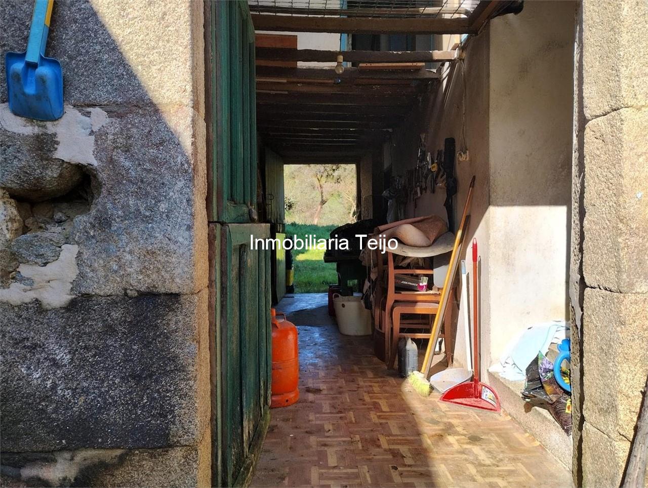 Foto 23 SE VENDE CASA DE PIEDRA EN VILARMAIOR