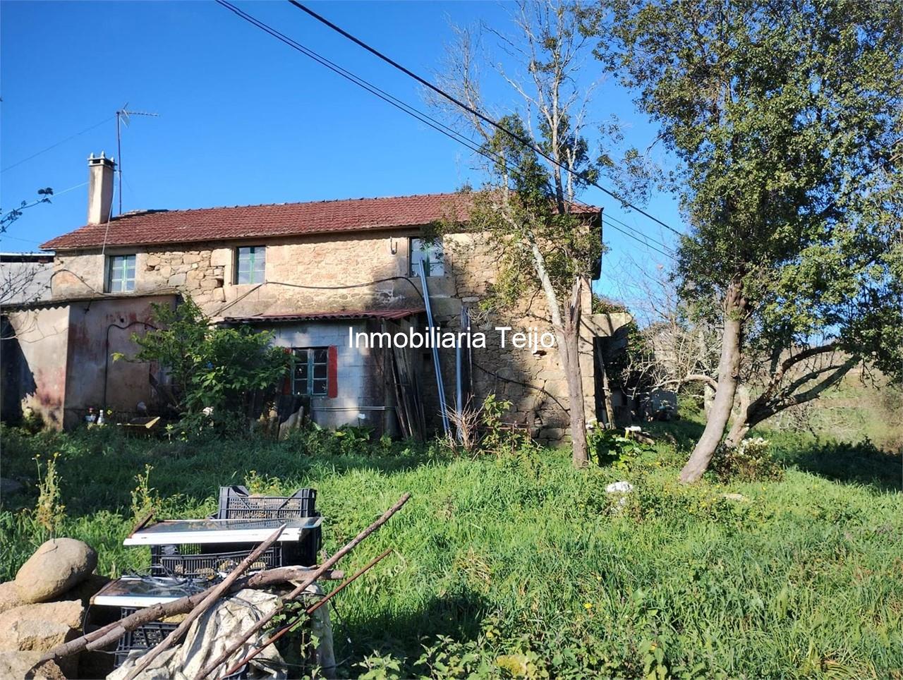 Foto 4 SE VENDE CASA DE PIEDRA EN VILARMAIOR