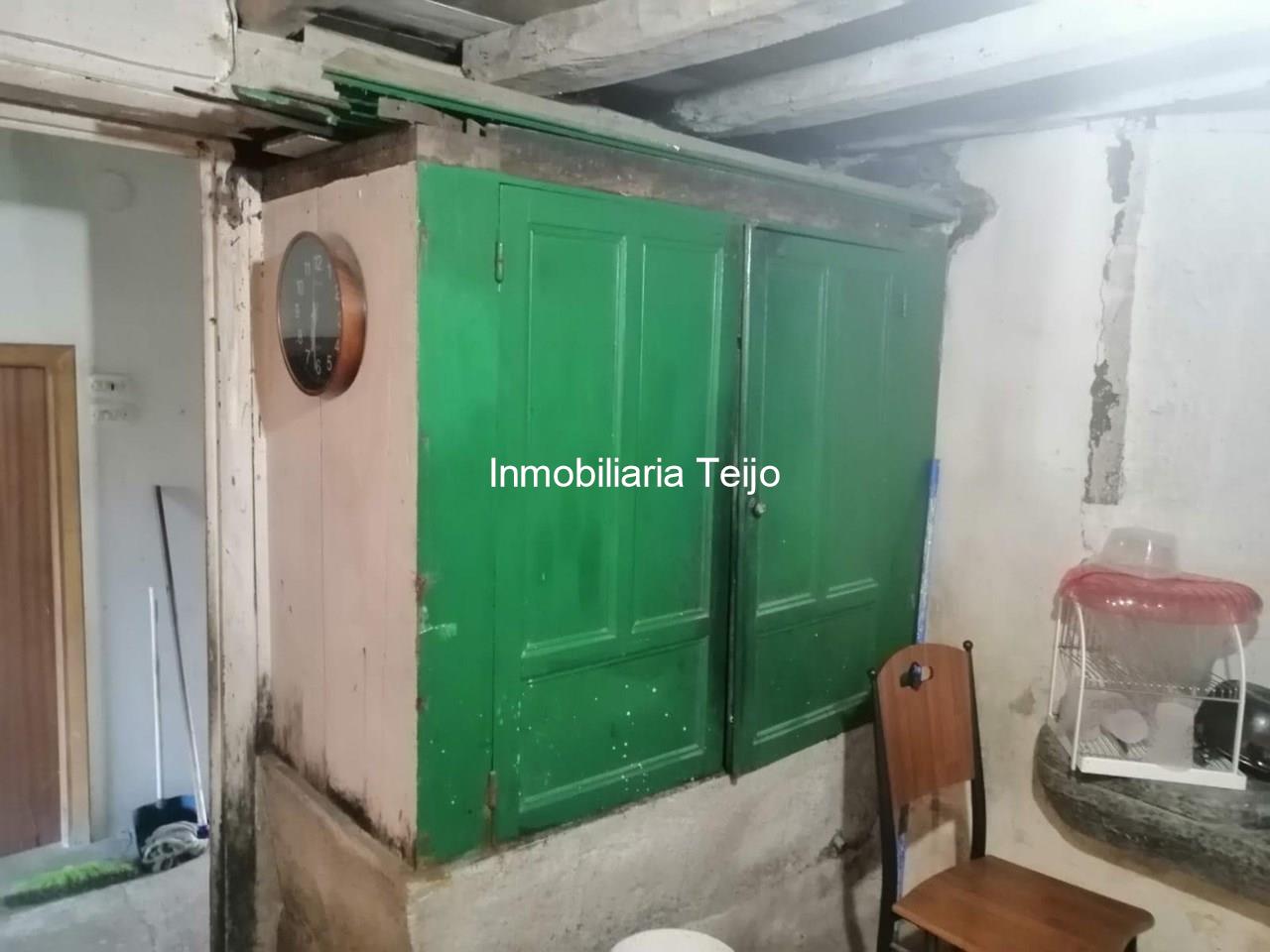 Foto 17 SE VENDE CASA DE PIEDRA PARA REHABILITACIÓN INTEGRAL EN SAN SADURNIÑO