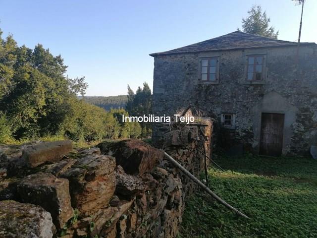 SE VENDE CASA DE PIEDRA PARA REHABILITACIÓN INTEGRAL EN SAN SADURNIÑO