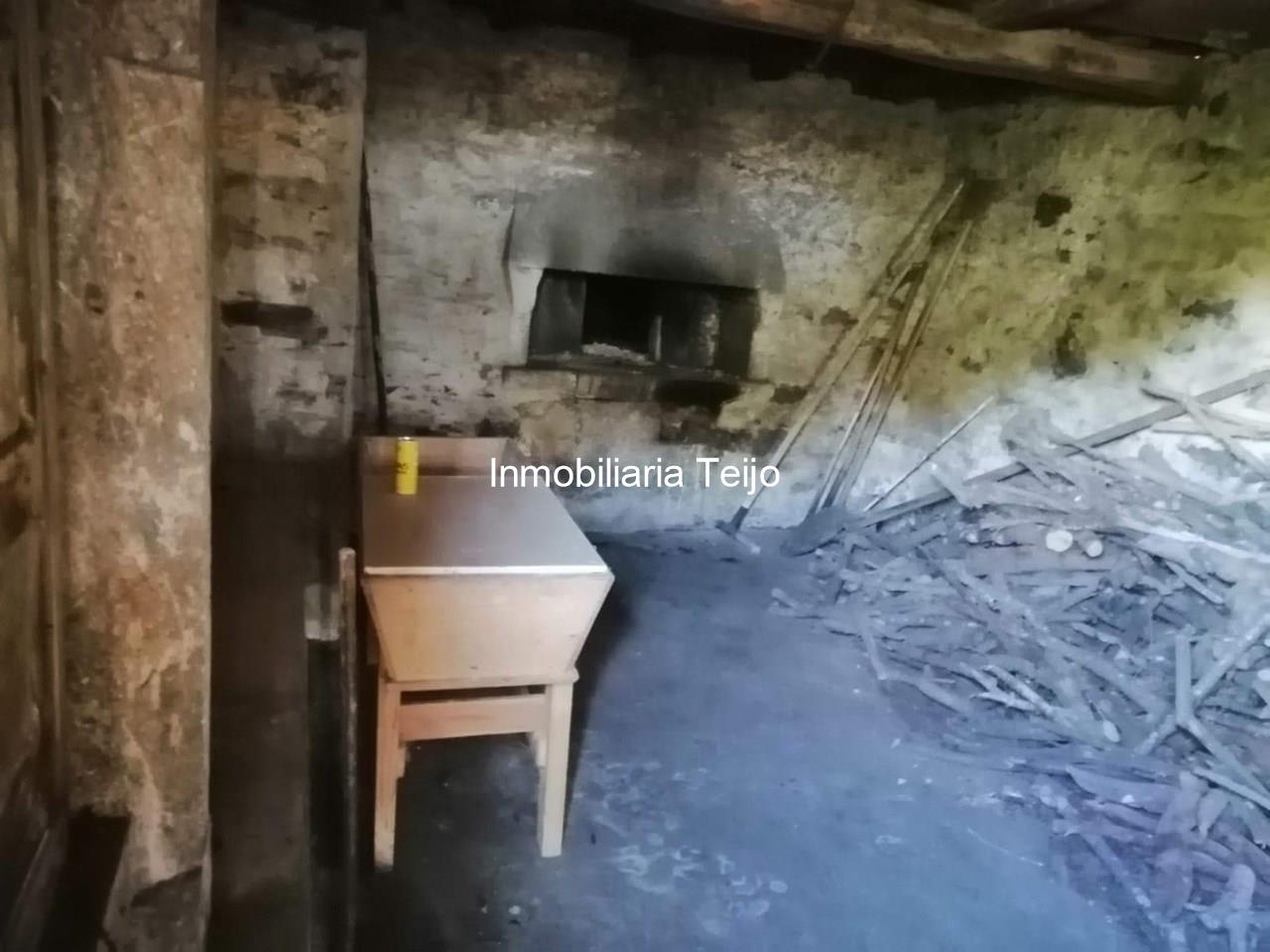 Foto 5 SE VENDE CASA DE PIEDRA PARA REHABILITACIÓN INTEGRAL EN SAN SADURNIÑO