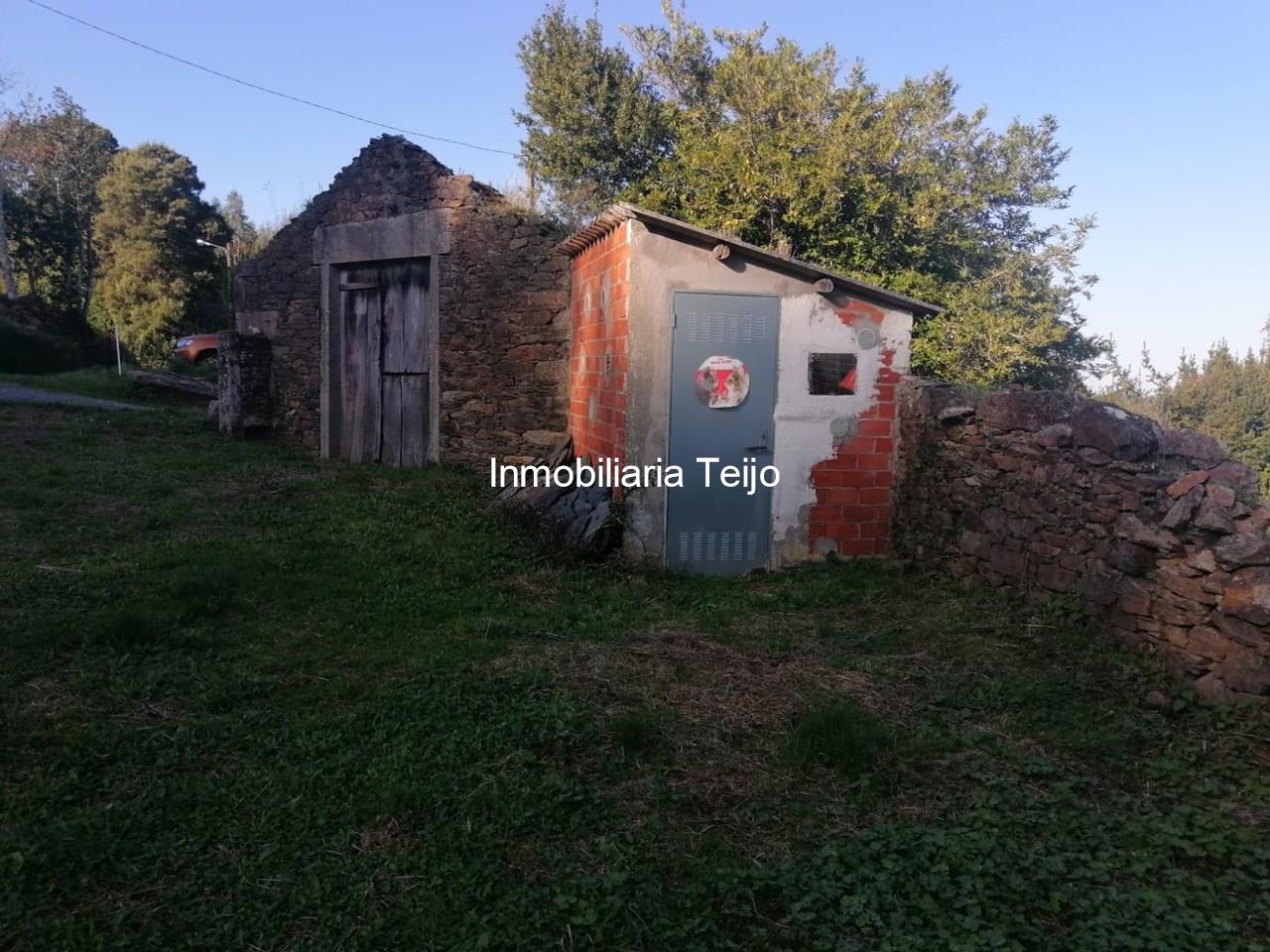 Foto 6 SE VENDE CASA DE PIEDRA PARA REHABILITACIÓN INTEGRAL EN SAN SADURNIÑO