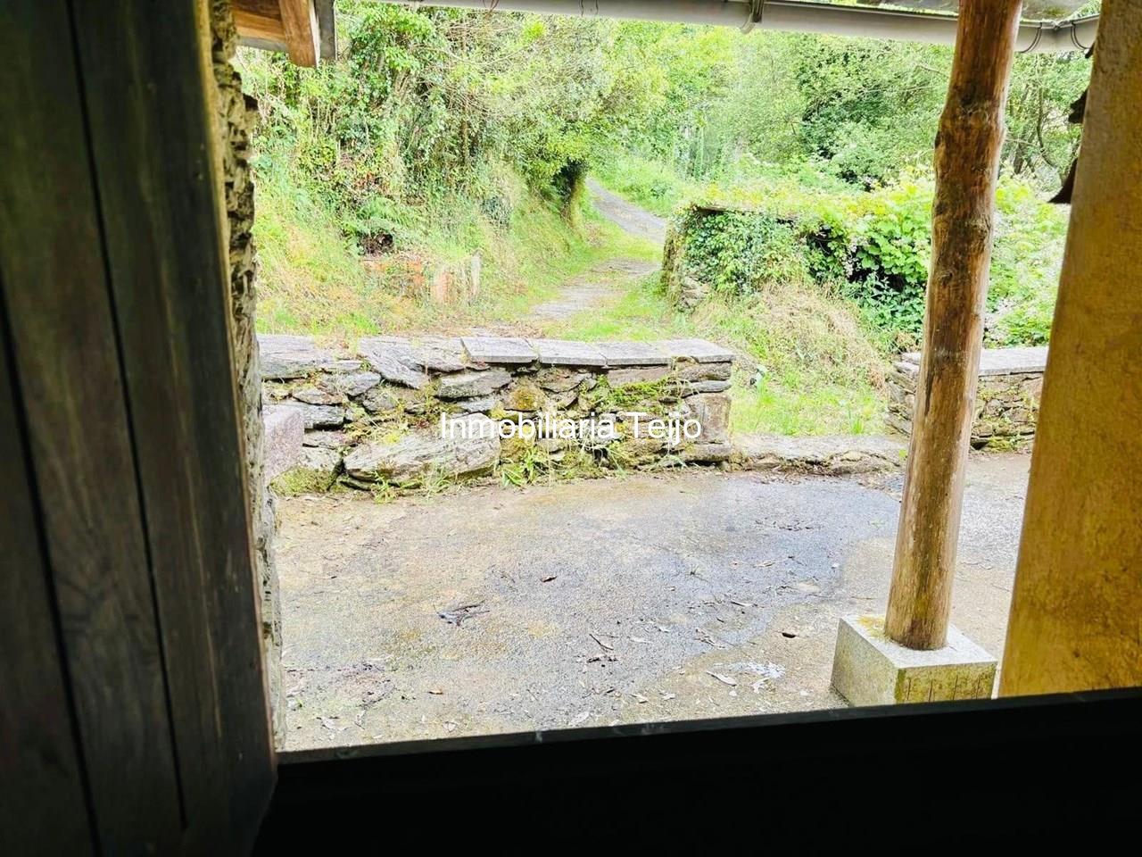 Foto 12 SE VENDE CASA DE PIEDRA PARA REHABILITAR CON TERRENO EN ORTIGUEIRA