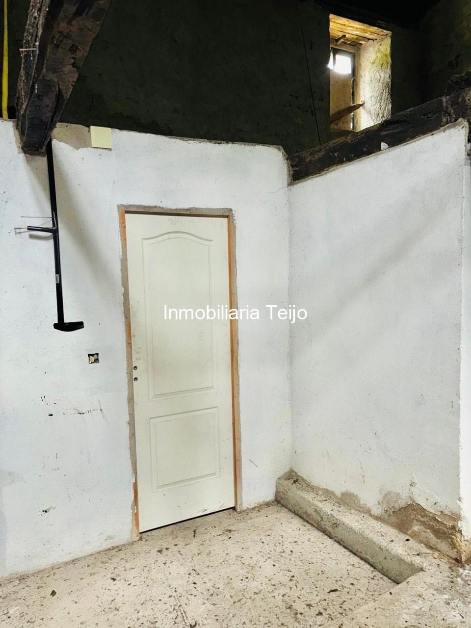 Foto 13 SE VENDE CASA DE PIEDRA PARA REHABILITAR CON TERRENO EN ORTIGUEIRA