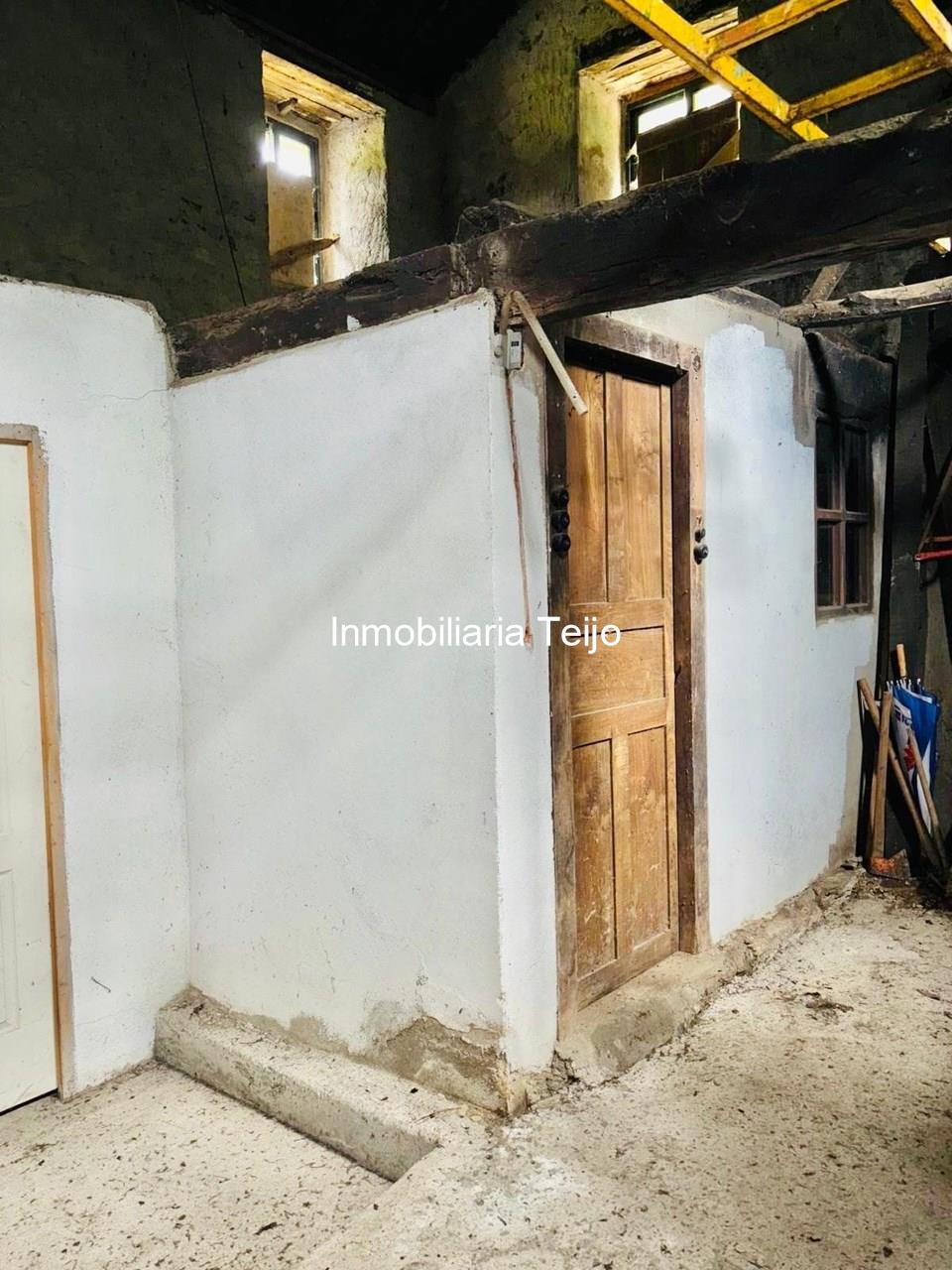 Foto 14 SE VENDE CASA DE PIEDRA PARA REHABILITAR CON TERRENO EN ORTIGUEIRA