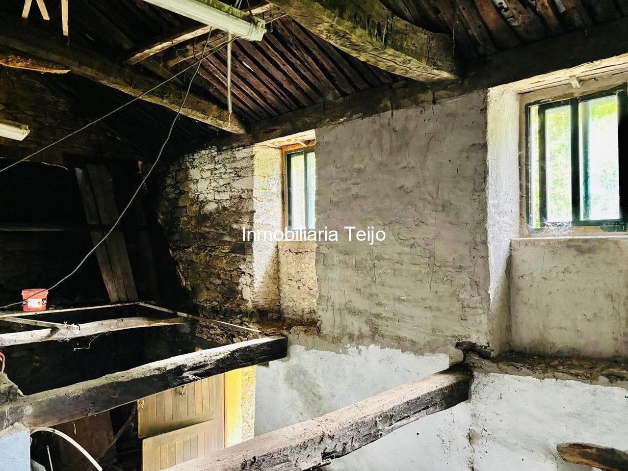 Foto 17 SE VENDE CASA DE PIEDRA PARA REHABILITAR CON TERRENO EN ORTIGUEIRA