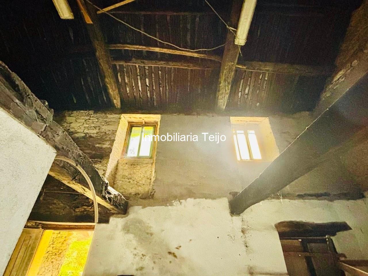 Foto 20 SE VENDE CASA DE PIEDRA PARA REHABILITAR CON TERRENO EN ORTIGUEIRA