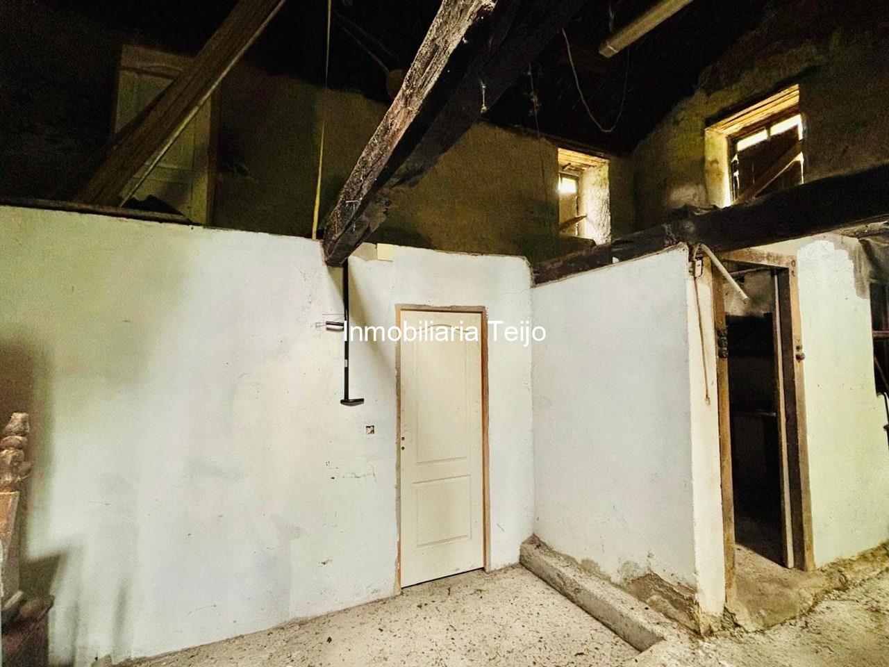Foto 21 SE VENDE CASA DE PIEDRA PARA REHABILITAR CON TERRENO EN ORTIGUEIRA