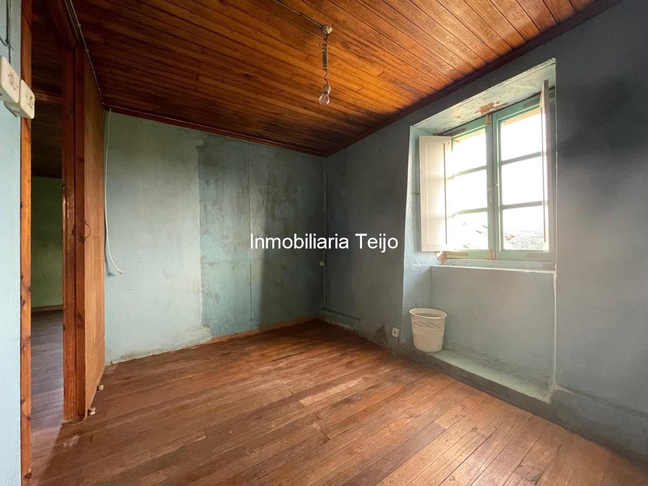 Foto 20 SE VENDE CASA DE PIEDRA PARA REHABILITAR EN MOECHE CON FINCA URBANA DE 2500 M2