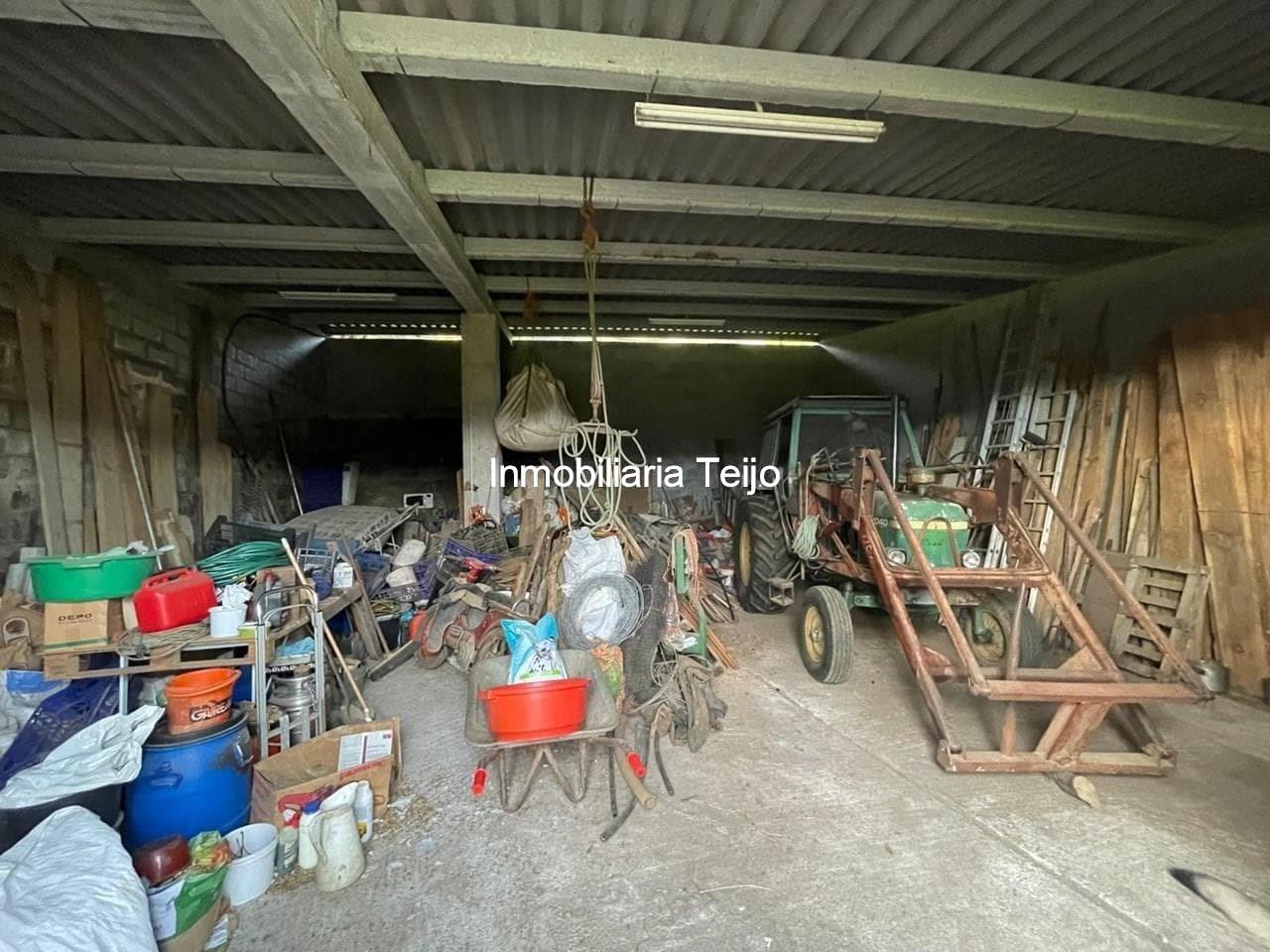 Foto 30 SE VENDE CASA DE PIEDRA PARA REHABILITAR EN MOECHE CON FINCA URBANA DE 2500 M2
