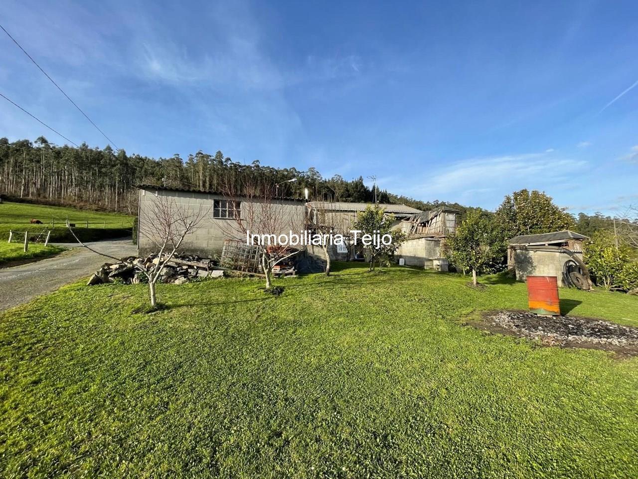 Foto 4 SE VENDE CASA DE PIEDRA PARA REHABILITAR EN MOECHE CON FINCA URBANA DE 2500 M2