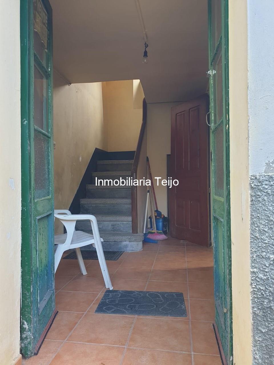 Foto 14 SE VENDE CASA DE PIEDRA PARA RESTAURAR EN PORTO DO CABO