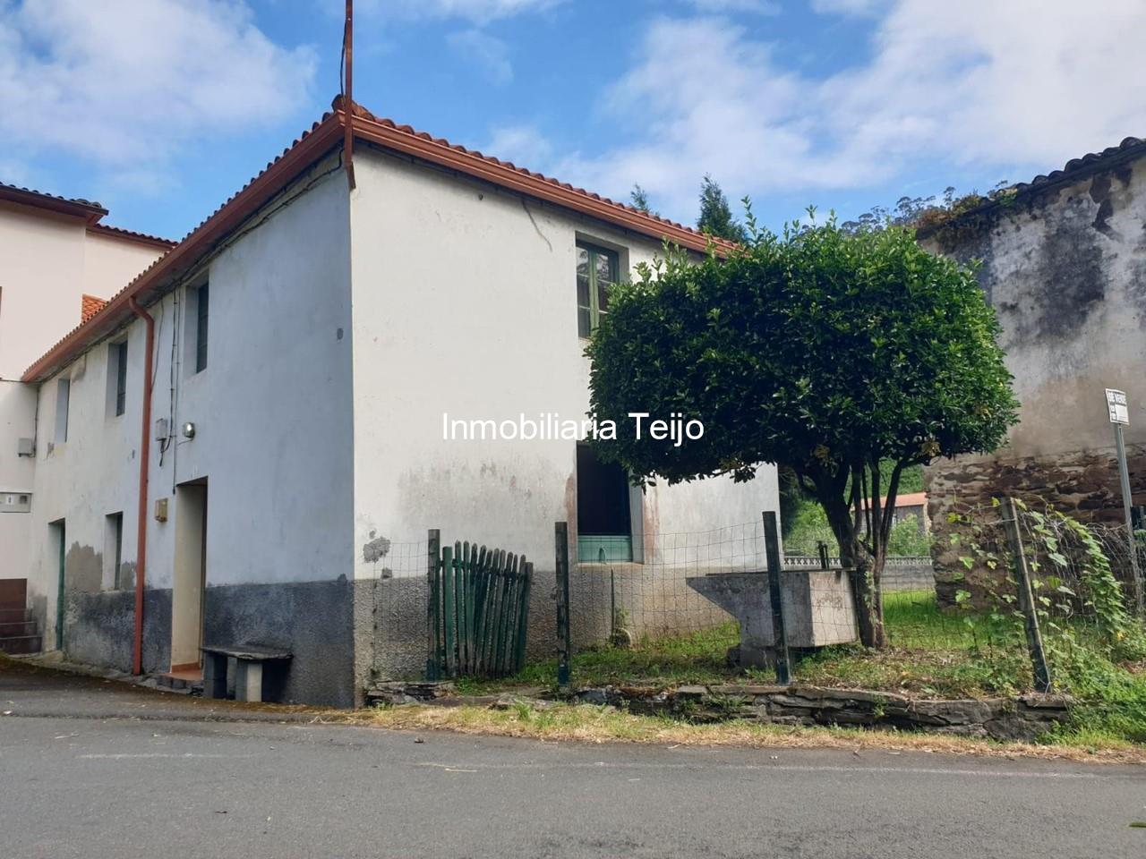 Foto 1 SE VENDE CASA DE PIEDRA PARA RESTAURAR EN PORTO DO CABO