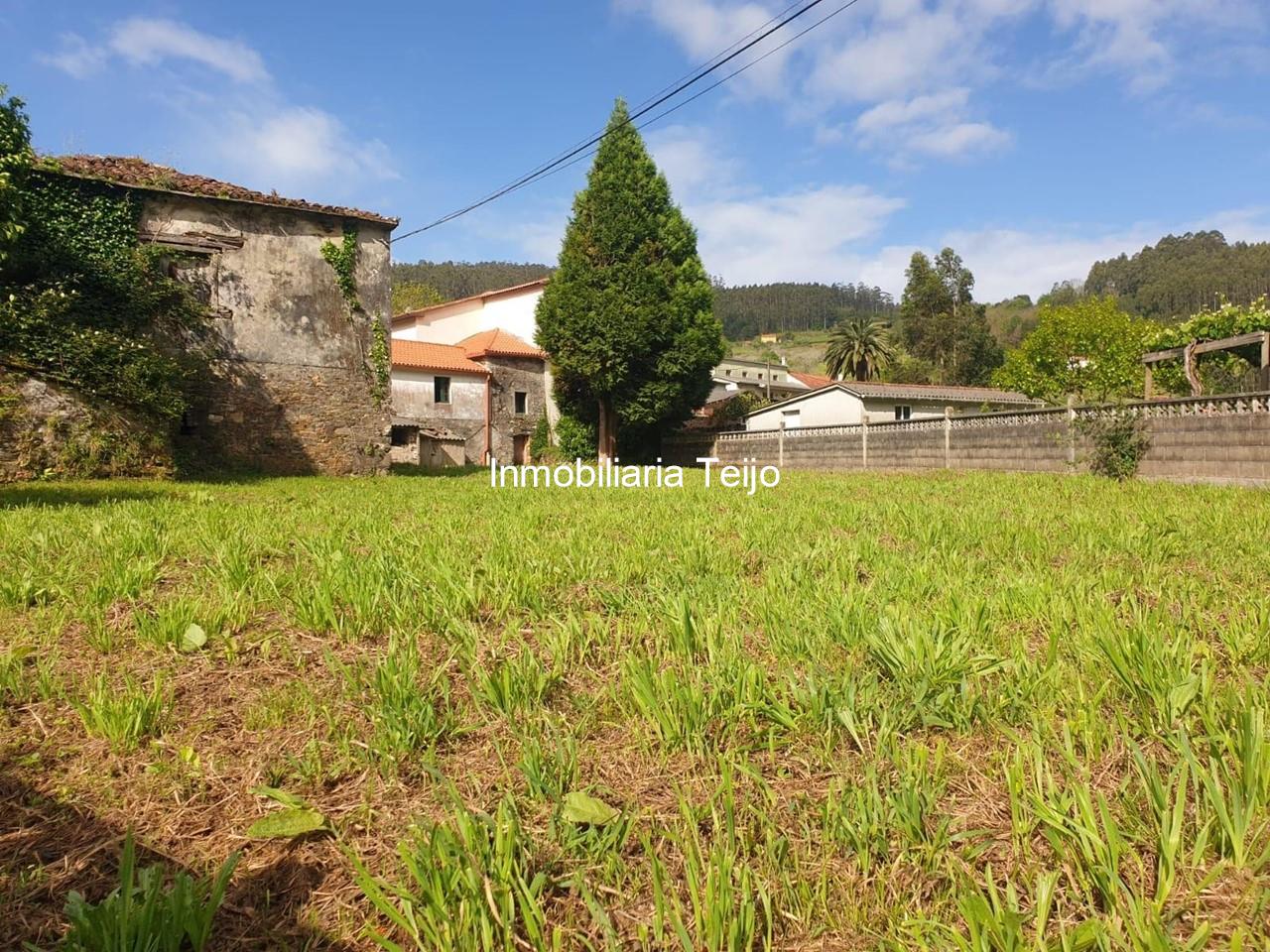 Foto 6 SE VENDE CASA DE PIEDRA PARA RESTAURAR EN PORTO DO CABO