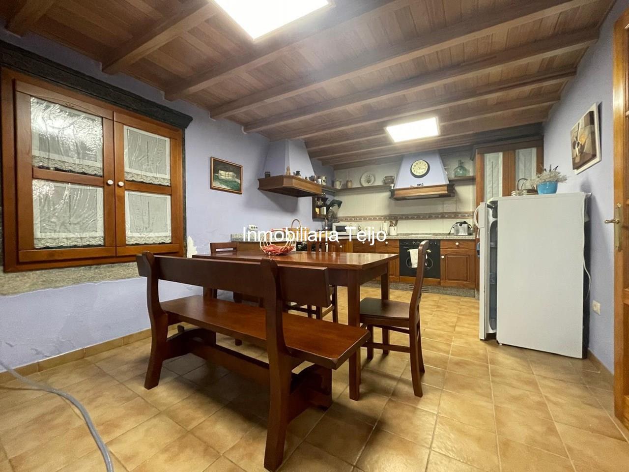 Foto 15 SE VENDE CASA DE PIEDRA RESTAURADA, FINCA CERRADA CON GARAJE Y ANEXO PARA OTRA VIVIENDA EN MOECHE