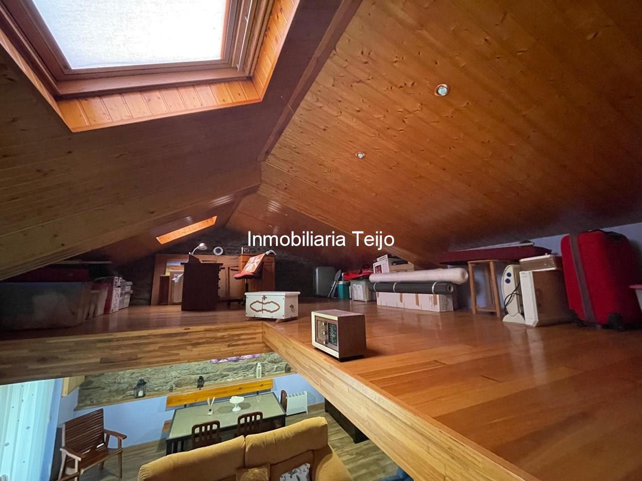 Foto 25 SE VENDE CASA DE PIEDRA RESTAURADA, FINCA CERRADA CON GARAJE Y ANEXO PARA OTRA VIVIENDA EN MOECHE