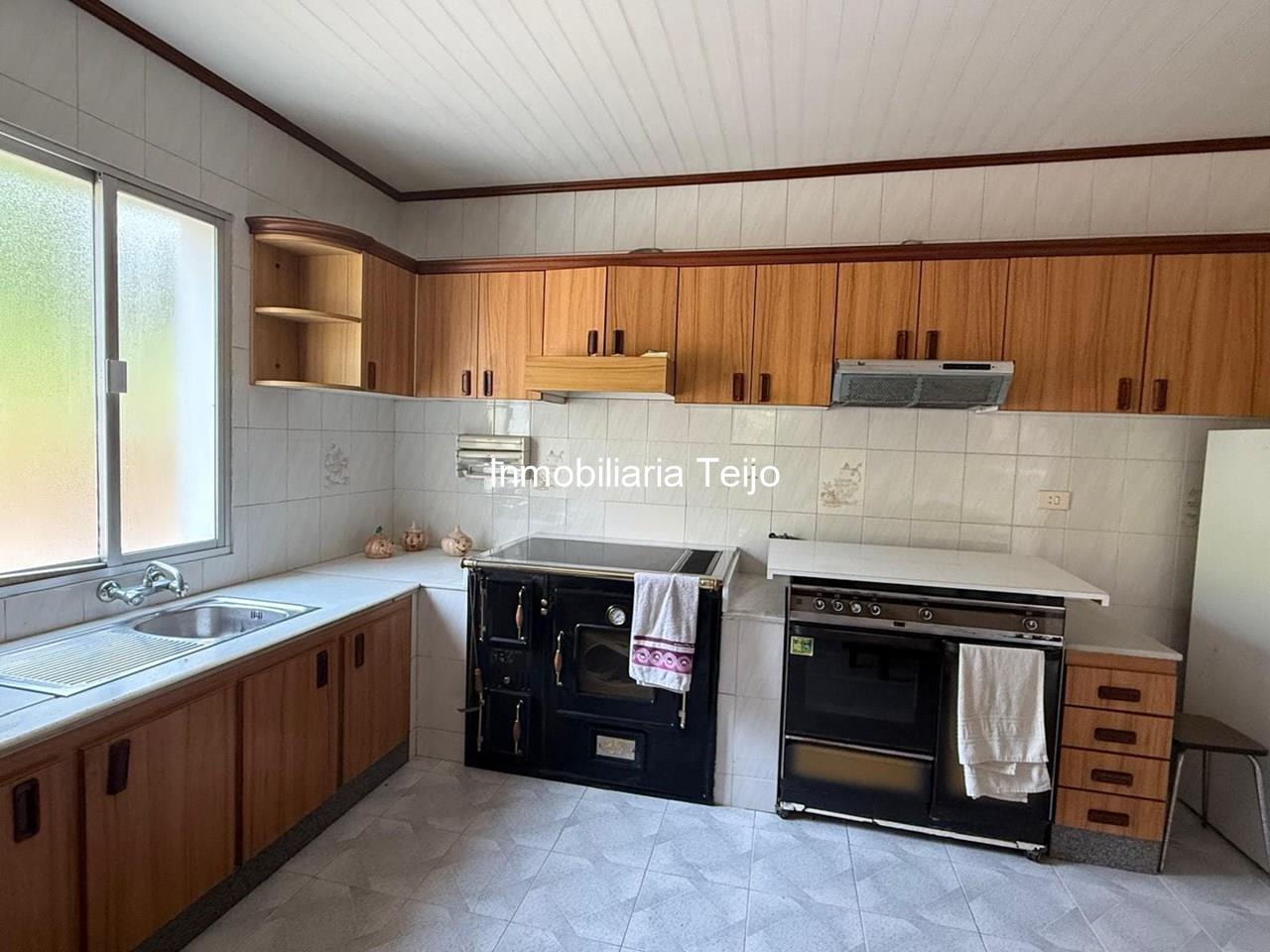 Foto 11 SE VENDE CASA EN A BARQUEIRA