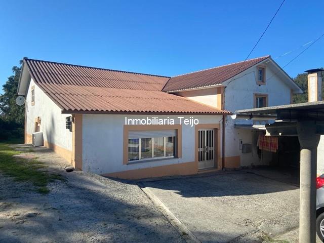 SE VENDE CASA EN COVAS - Ferrol