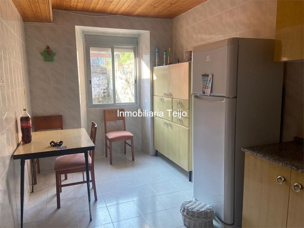 Foto 10 SE VENDE CASA EN DONIÑOS