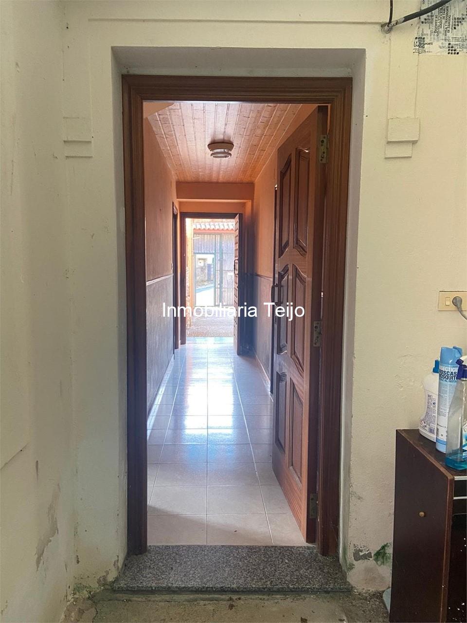 Foto 18 SE VENDE CASA EN DONIÑOS