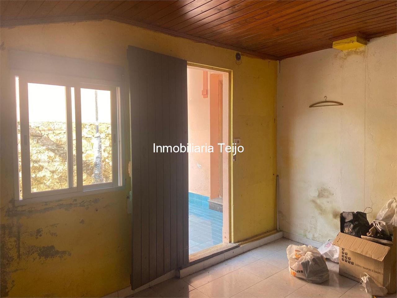 Foto 32 SE VENDE CASA EN DONIÑOS