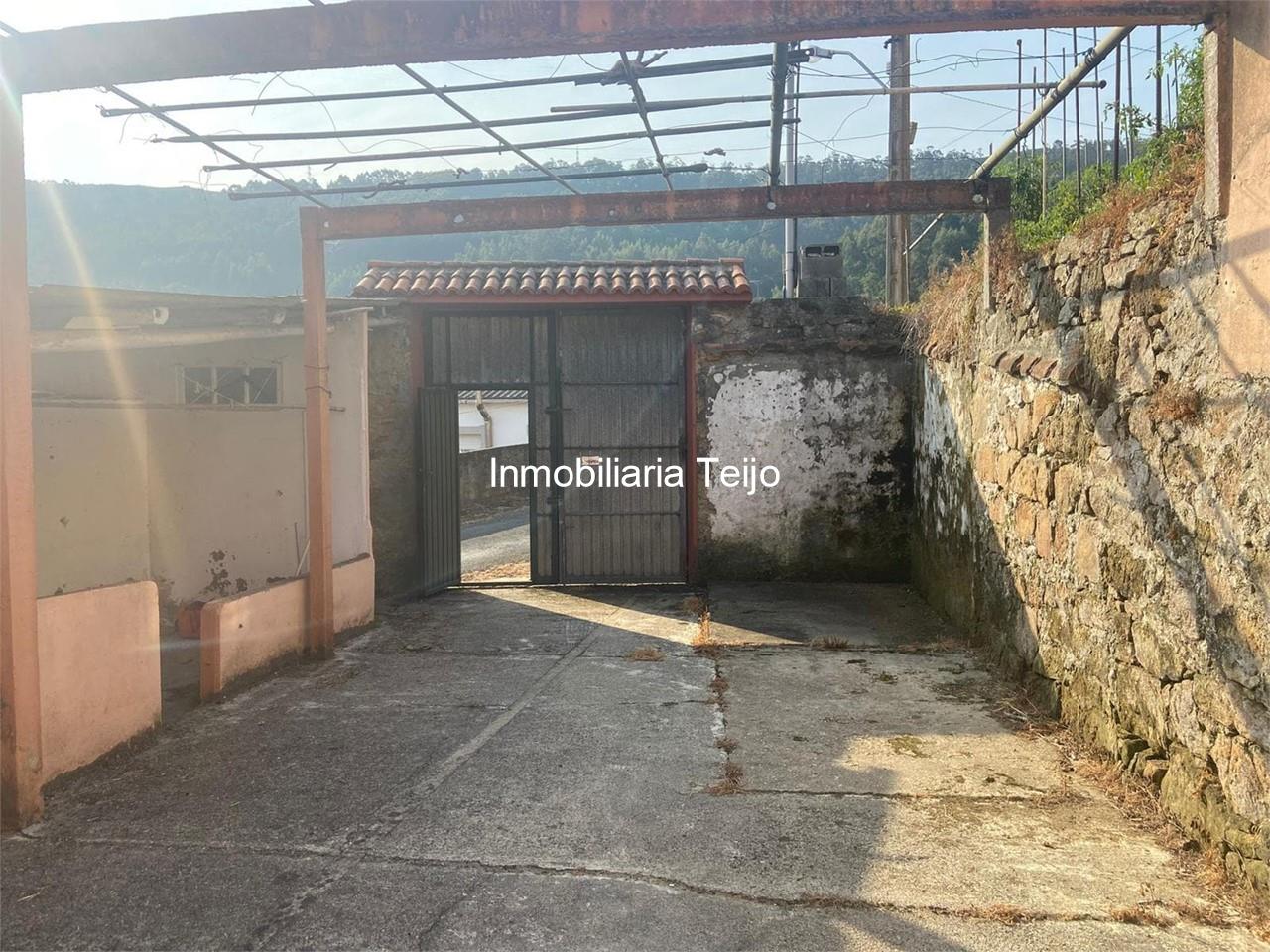 Foto 5 SE VENDE CASA EN DONIÑOS