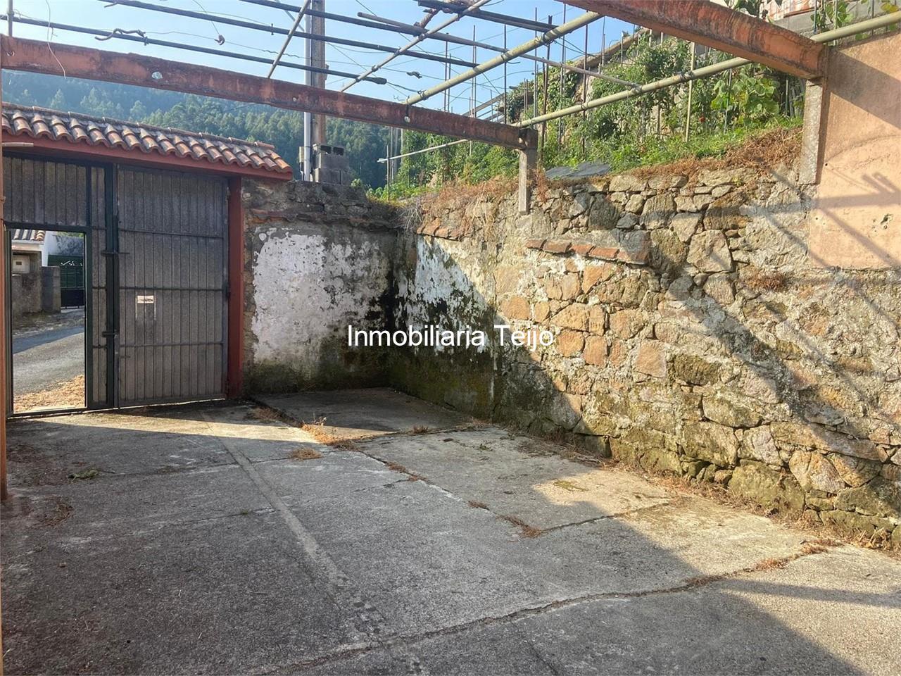 Foto 6 SE VENDE CASA EN DONIÑOS