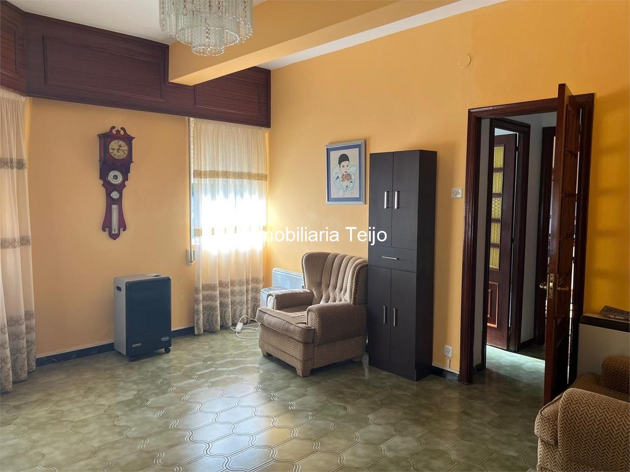 Foto 5 SE VENDE CASA EN EL CENTRO DE CEDEIRA