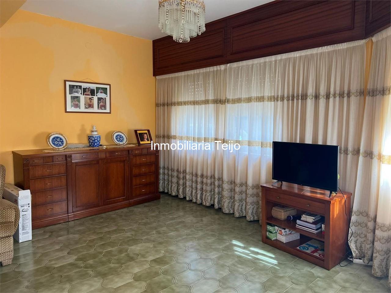 Foto 6 SE VENDE CASA EN EL CENTRO DE CEDEIRA