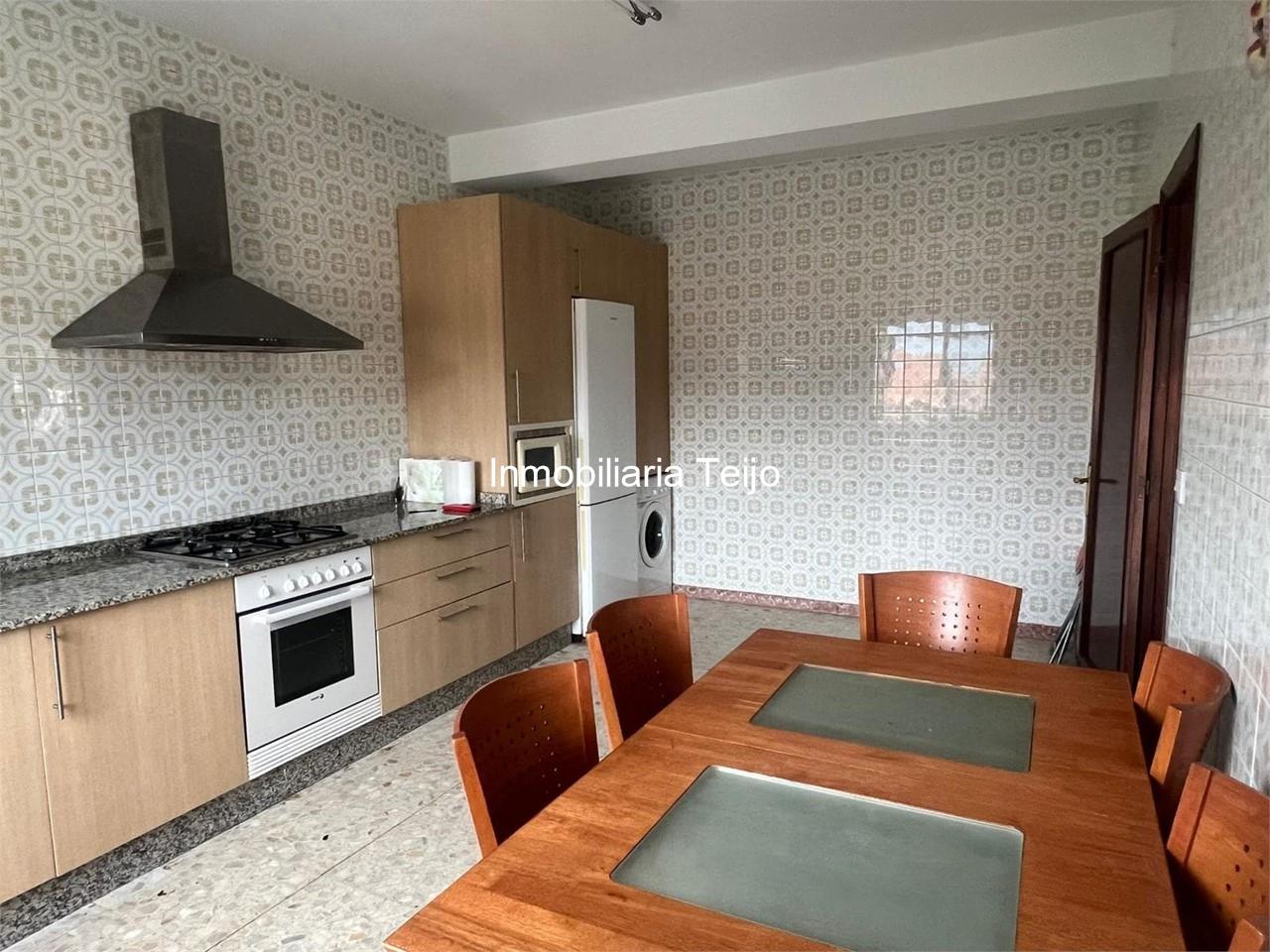 Foto 12 SE VENDE CASA EN EL CENTRO DE MUROS