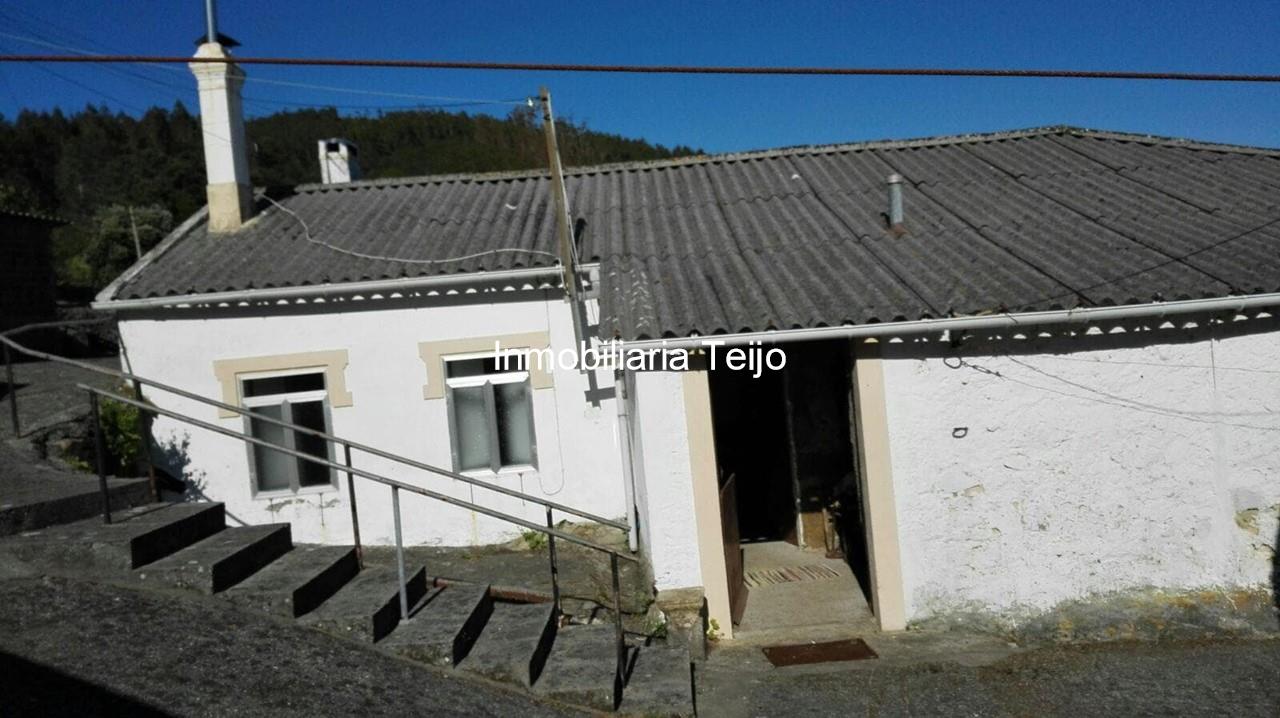 Foto 1 SE VENDE CASA EN MANDIÁ 