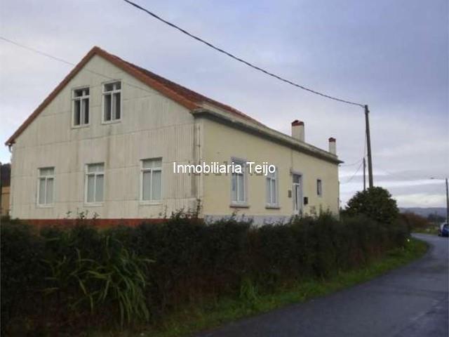 SE VENDE CASA EN MANDIÁ - Ferrol