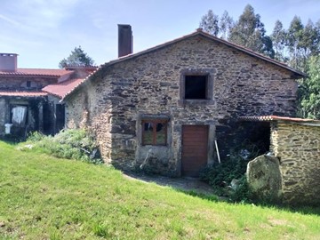 SE VENDE CASA EN MOECHE