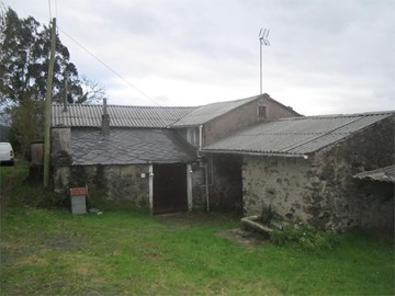 SE VENDE CASA EN SAN SADURNIÑO