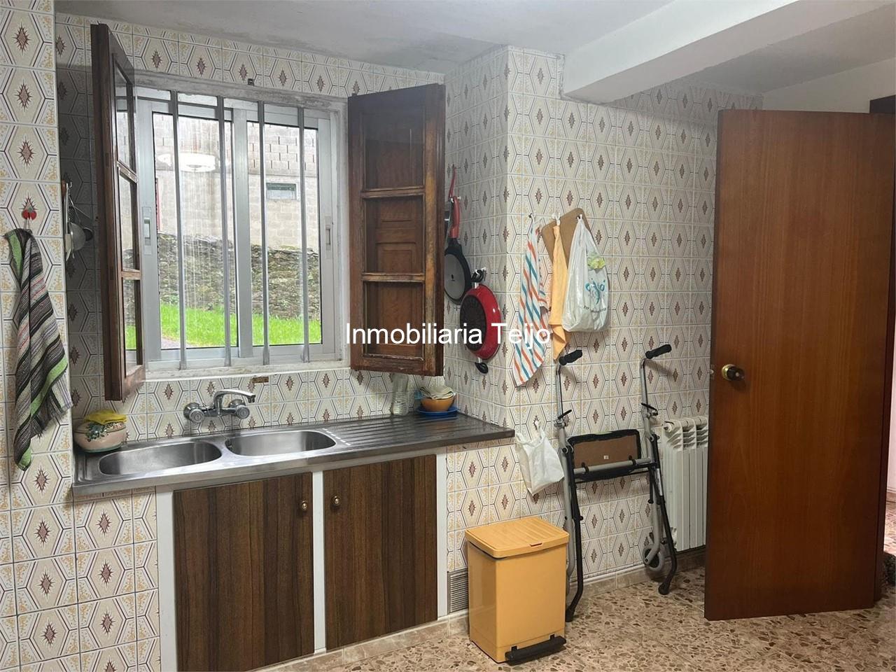 Foto 12 SE VENDE CASA EN SAN SADURNIÑO