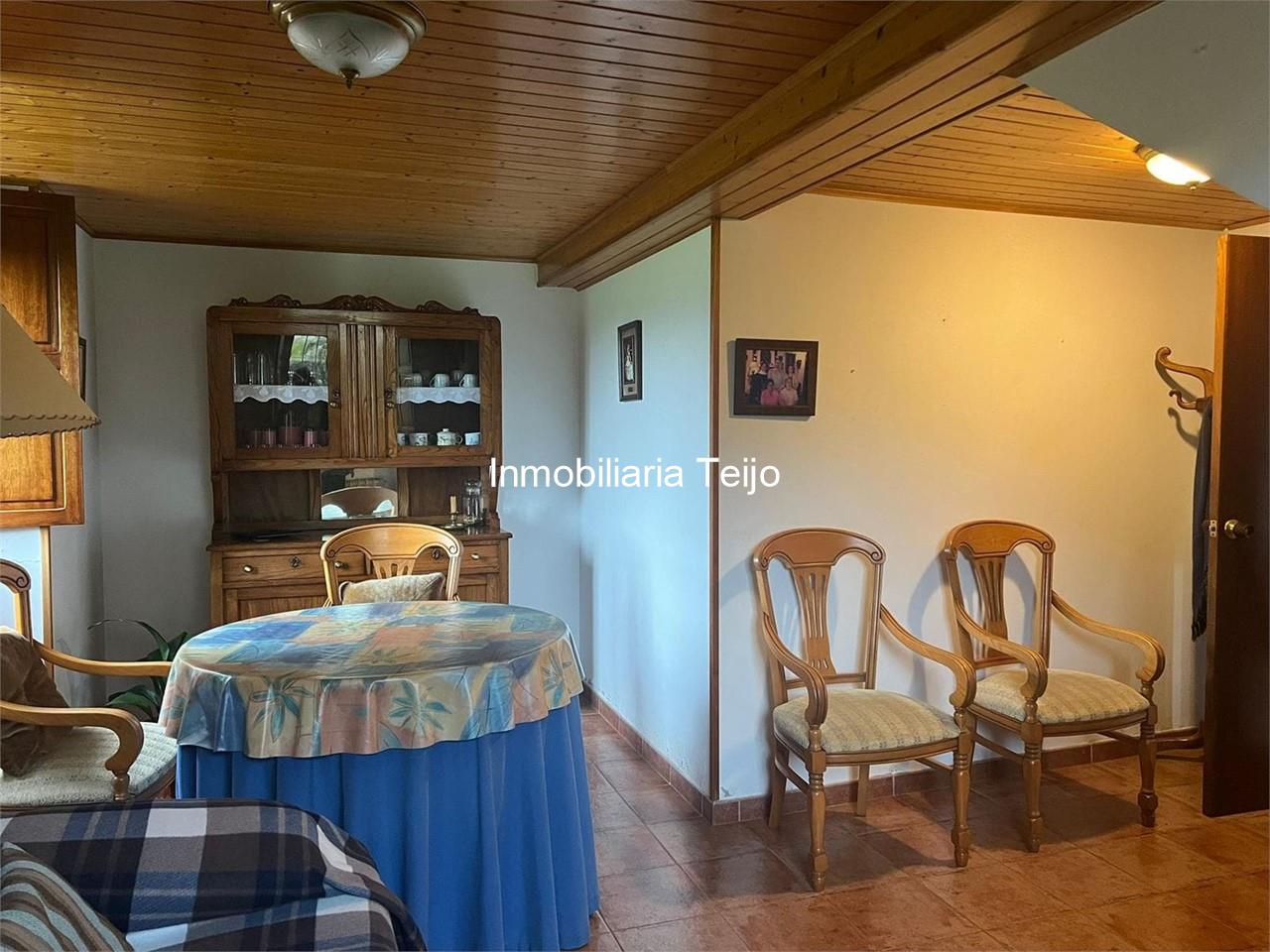 Foto 9 SE VENDE CASA EN SAN SADURNIÑO