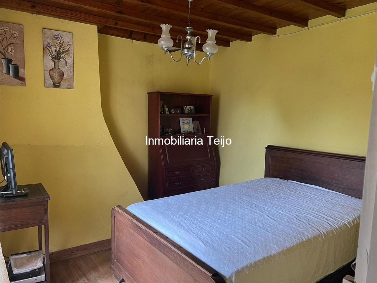 Foto 20 SE VENDE CASA EN SAN SADURNIÑO